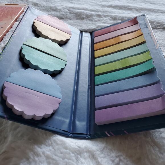 Erin Condren Pencil Set and Sticky Note Set - Picture 3 of 5